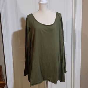 Ladies, long sleeve, gently worn, t shirt